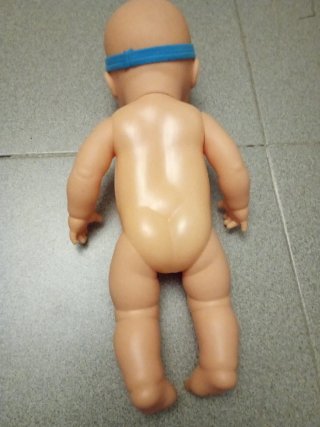 Muñeca bebé Falca
