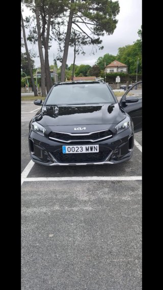 KIA XCEED GT LINE HYBRID