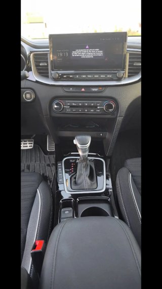 KIA XCEED GT LINE HYBRID