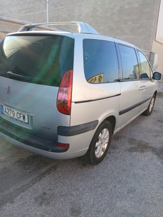 Peugeot 807 2003
