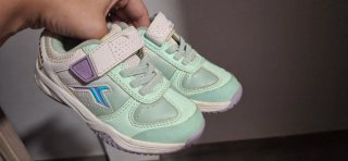 Zapatilla niña