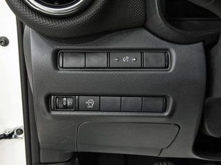 Nissan Juke 1.0 DIG-T 114CV N-CONNECTA 5P