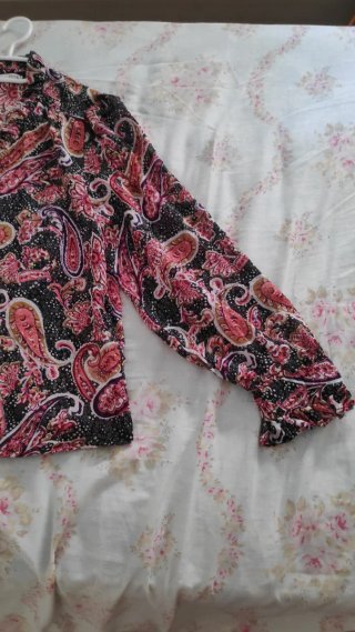 Blusa Sfera Estampada Multicolor Talla M
