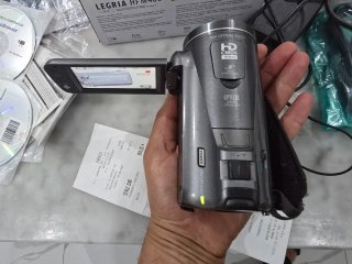 Canon Legria HF M406 Camcorder mit 6.1-61mm 1:1.8