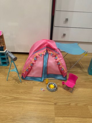Lote Accesorios Barbie: Helicóptero, camping, ...