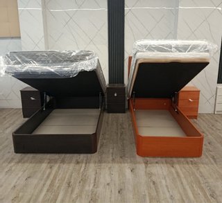Canapé de madera beige/marrón
