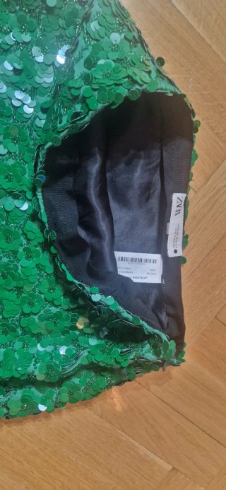 Falda Zara lentejuelas verde Talla XS