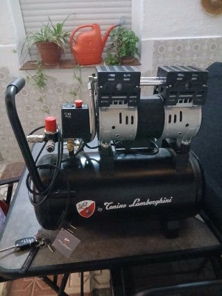 Compresor de aire Conino Lamborghini