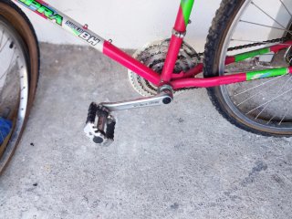 Bicicleta BH Roja