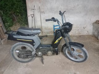 sin papeles aceptó  canbio por algo de mi interes