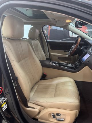 JAGUAR XJ 3.0d 275cv 🟡 NACIONAL FULL EXTRAS