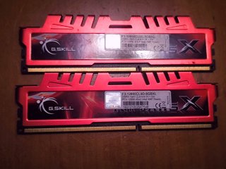 4x DDR3 4GB RAM Modules