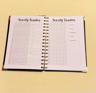 Bullet Journal mit 12 Buntstiften – Neu
