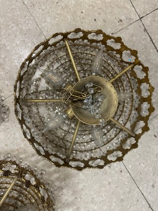 Lámpara de techo antigua de latón y cristal