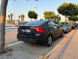 Volvo S60 D3 163CV Automático