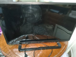 Consola PS4 Slim + Mando + 1 Juegos