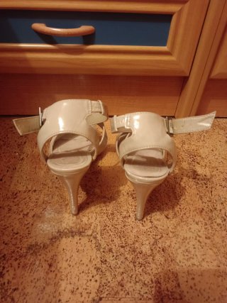 Sandalias de tacón 36