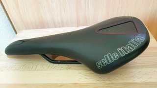 Sillín Selle Italia Negro Carbono