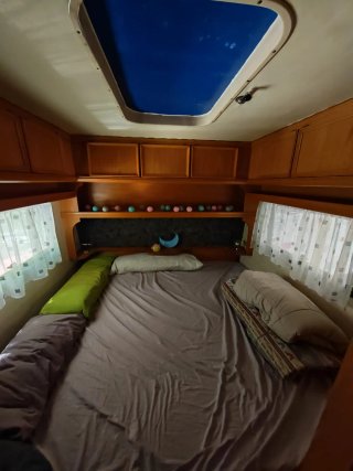 Caravana fija camping