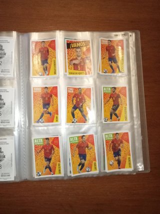 Cromos Los Ídolos de LA ROJA Carrefour 2022
