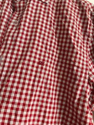Camisa cuadros rojos y blancos