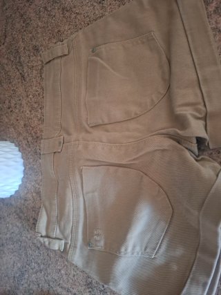 Pantalón beige talla M