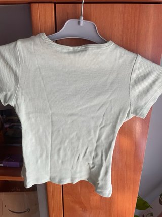 Camiseta Zara verde acanalada