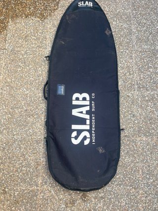 Tabla de surf HAV con diseño de llamas