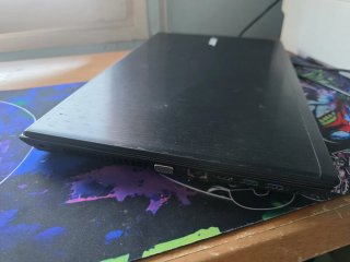 Ordenador portátil Acer negro