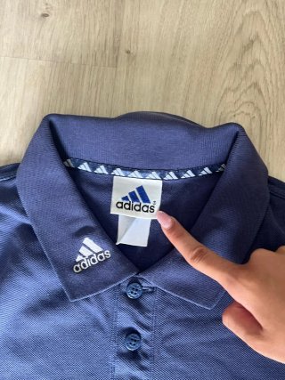 Polo Adidas Azul marino talla M vintage 20s casual
