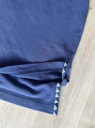 Polo Adidas Azul marino talla M vintage 20s casual
