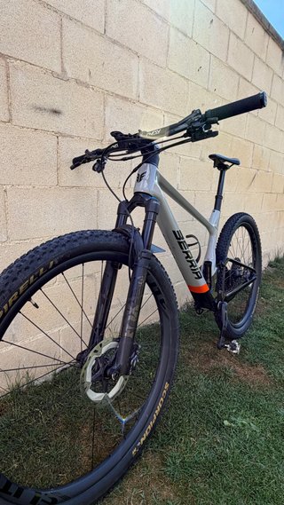 Berria Mako - Talla M