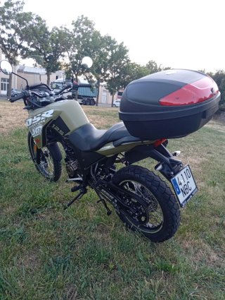 UM DSR Adventure TT 125