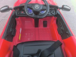 Coche de batería