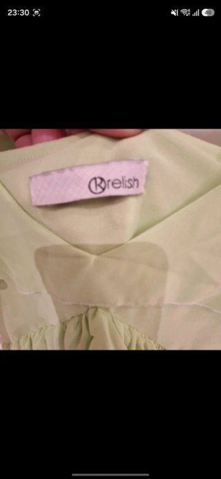 Abito lungo verde con rouches