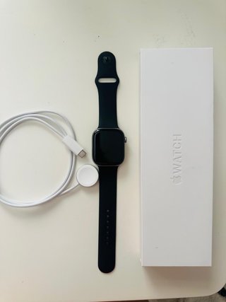 Apple Watch Negro Caja y Cargador