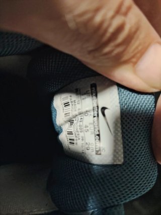 Zapatillas de pádel Nike blancas y azules
