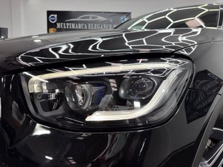 Mercedes-Benz GLC Coupé 2021 300e 320cv AMG LINE