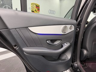 Mercedes-Benz GLC Coupé 2021 300e 320cv AMG LINE