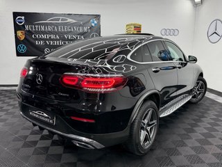 Mercedes-Benz GLC Coupé 2021 300e 320cv AMG LINE