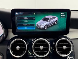 Mercedes-Benz GLC Coupé 2021 300e 320cv AMG LINE