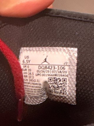 Jordan 1 Talla 39 Blanca Negra Roja