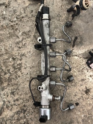 Ricambi motore Mercedes W205