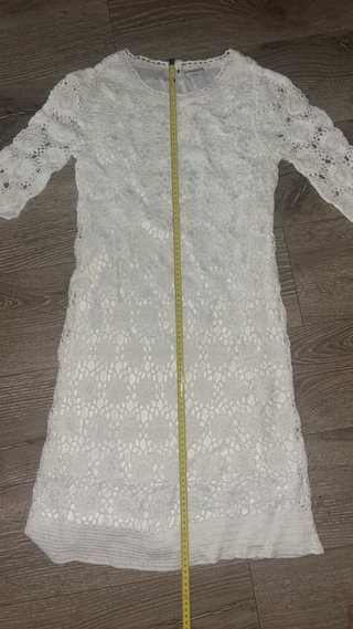 Vestido encaje blanco Massimo Dutti
