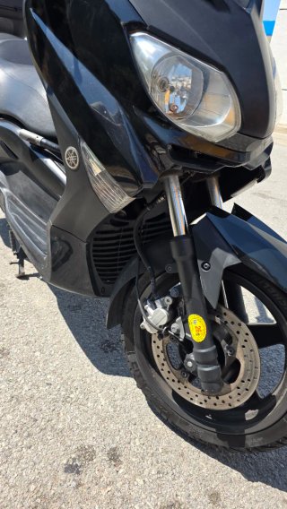 Yamaha XMAX 125cc