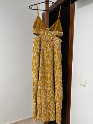 Vestido Zara Mostaza Cut-out Largo