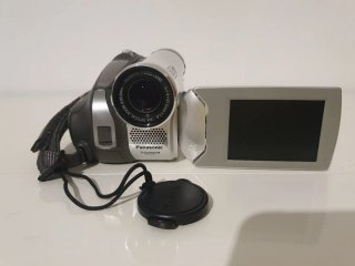 Videocamera Panasonic NV-GS60EG con accessori