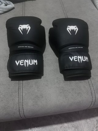 Guantes Venum Boxeo/Kickboxing 12oz