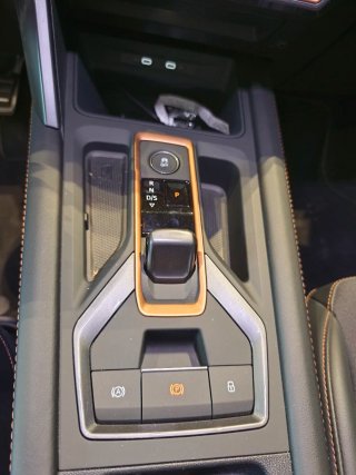 CUPRA Leon 2025