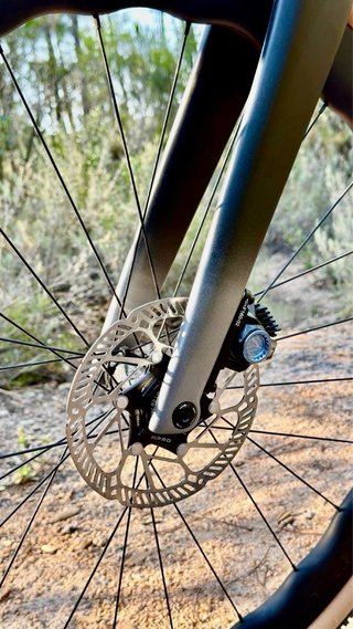 Bicicleta Gravel Artesana Full Carbon 8,7kg